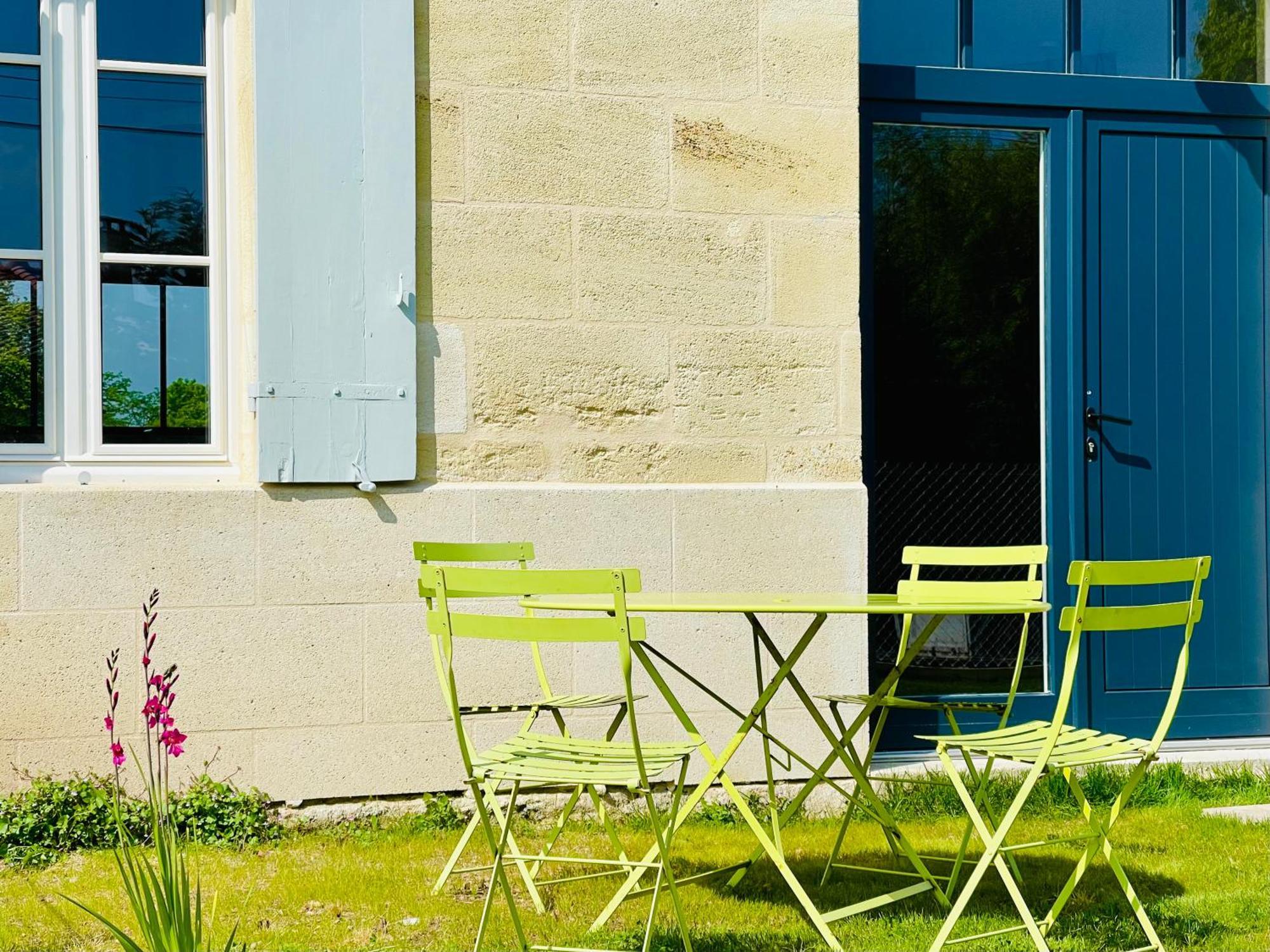 Maison Cosy Avec Vue Sur Les Vignes. Libourne Exteriör bild